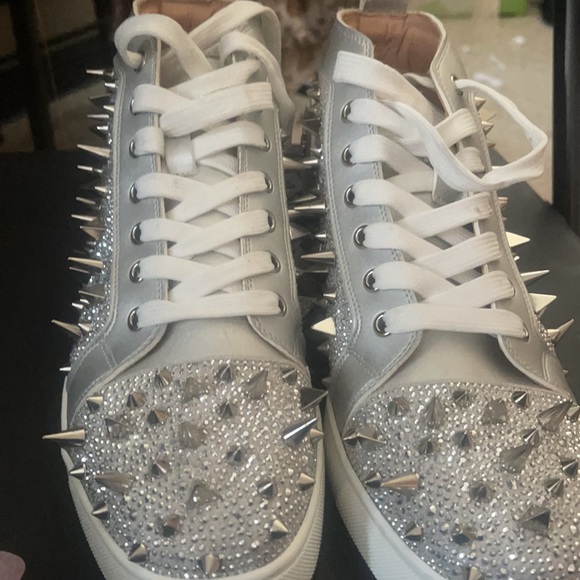 Designer shoes - Picture 2 of 3